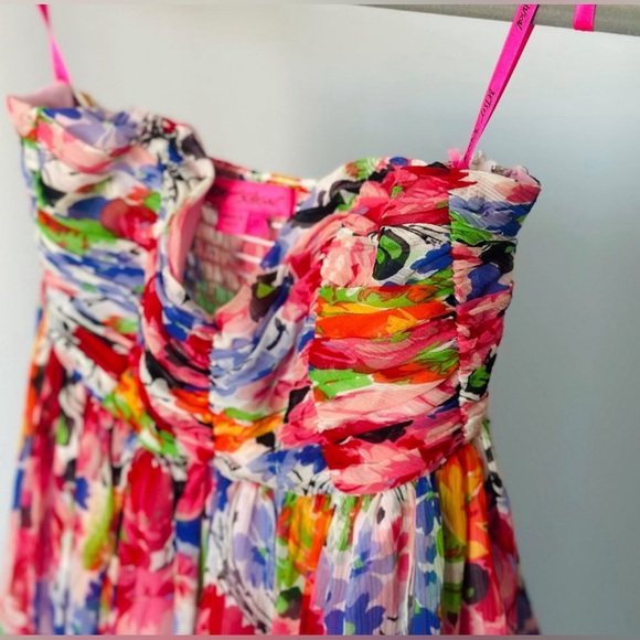 Betsy Johnson floral strapless dress - Picture 3 of 4
